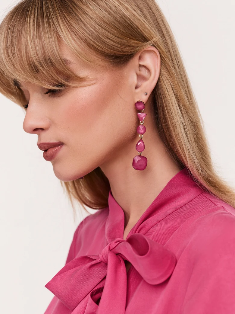 Long earrings with pink beads