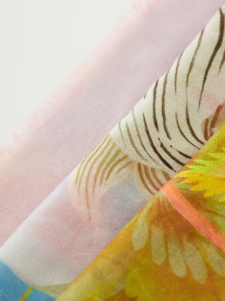 Wzorzysty szalik z naturalnej wełny