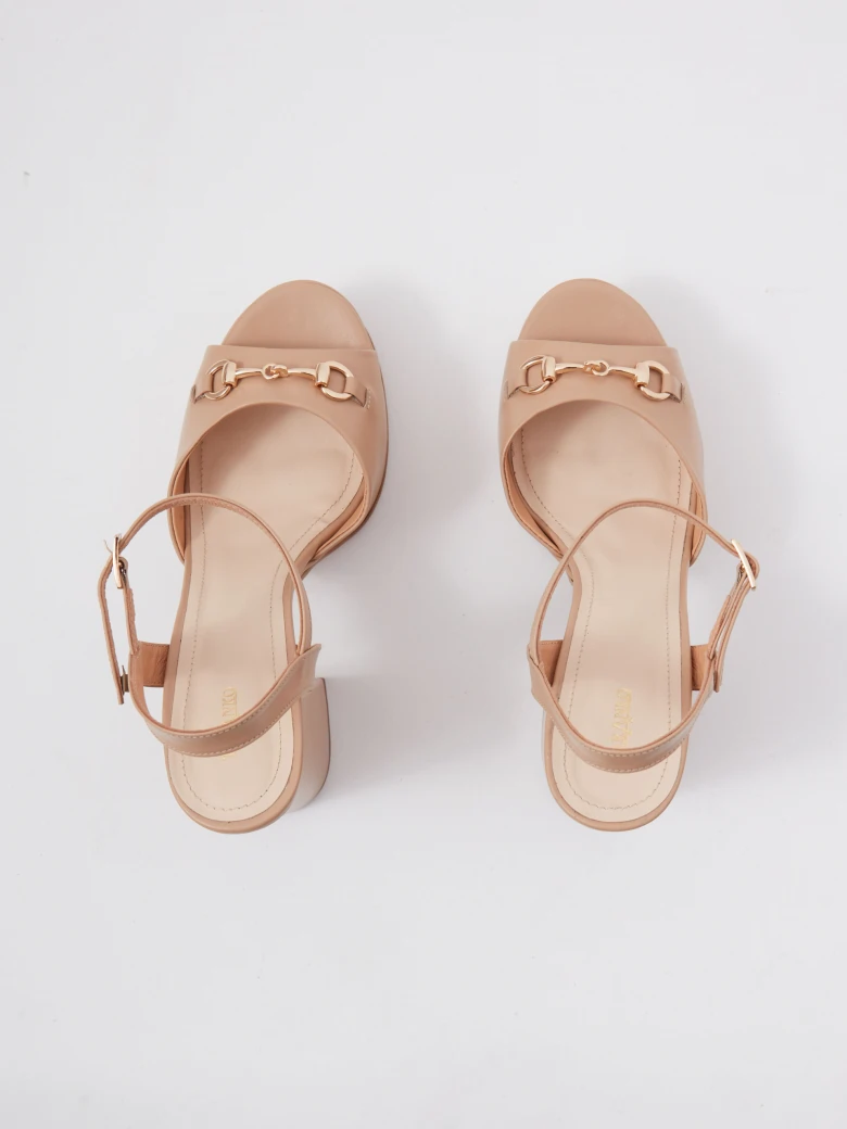 Beige leather platform sandals with buckle detailing