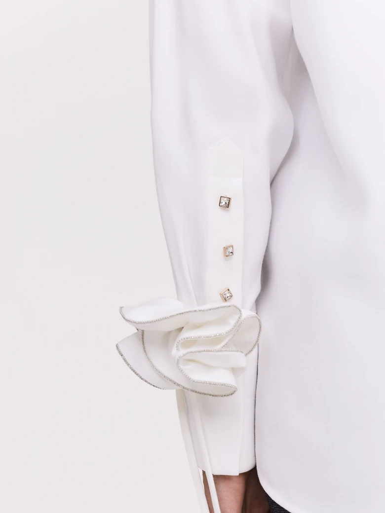 Elegant white shirt with rose