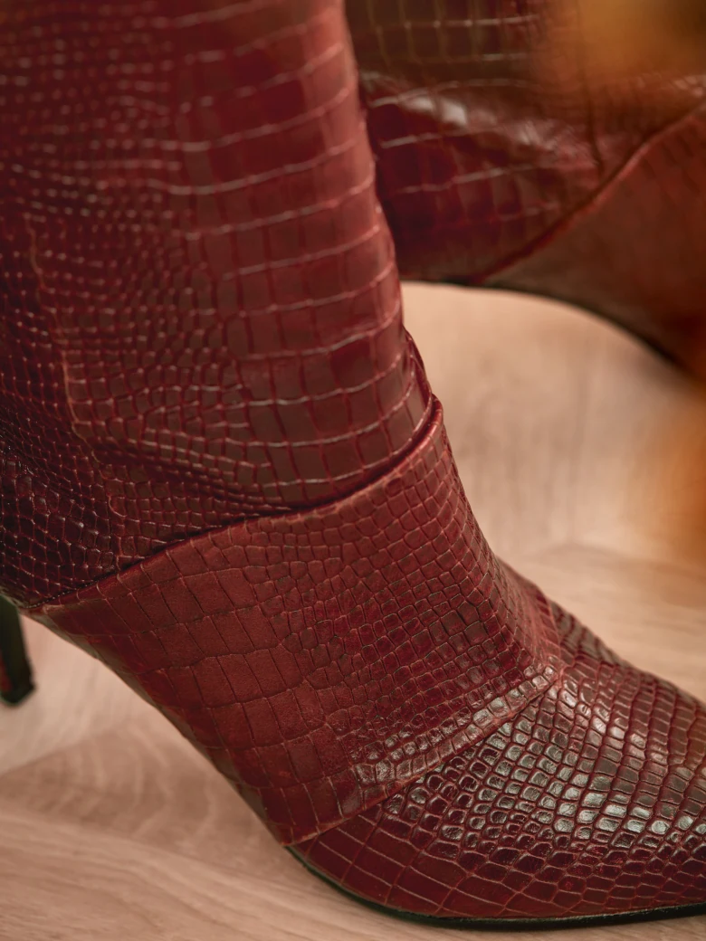 NATURAL LEATHER BOOTS