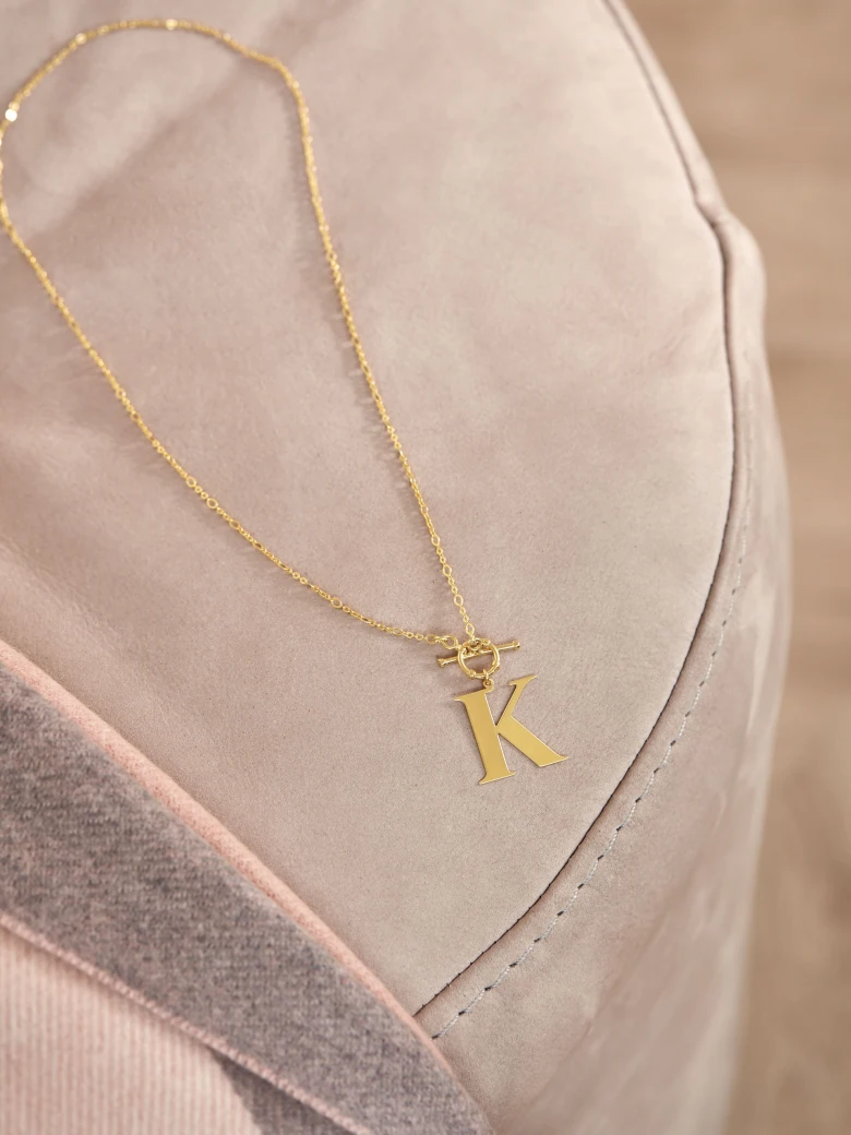 DELICATE CHAIN WITH LETTER K