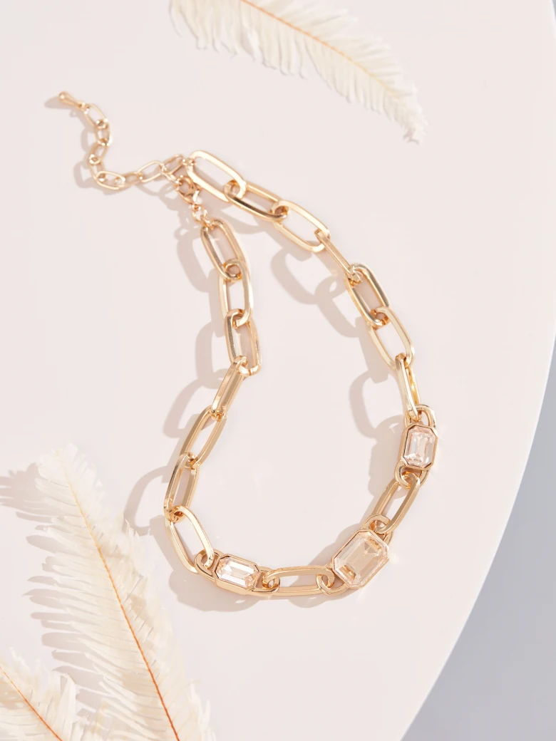 LARGE GOLD CHAIN