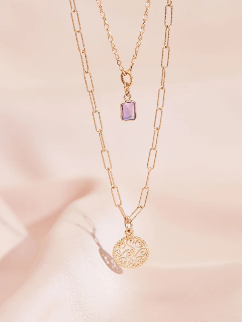 Cascade necklace with natural stones