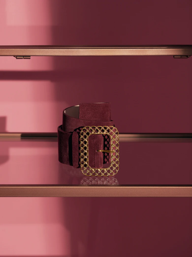 BURGUNDY BELT WITH GOLD BUCKLE