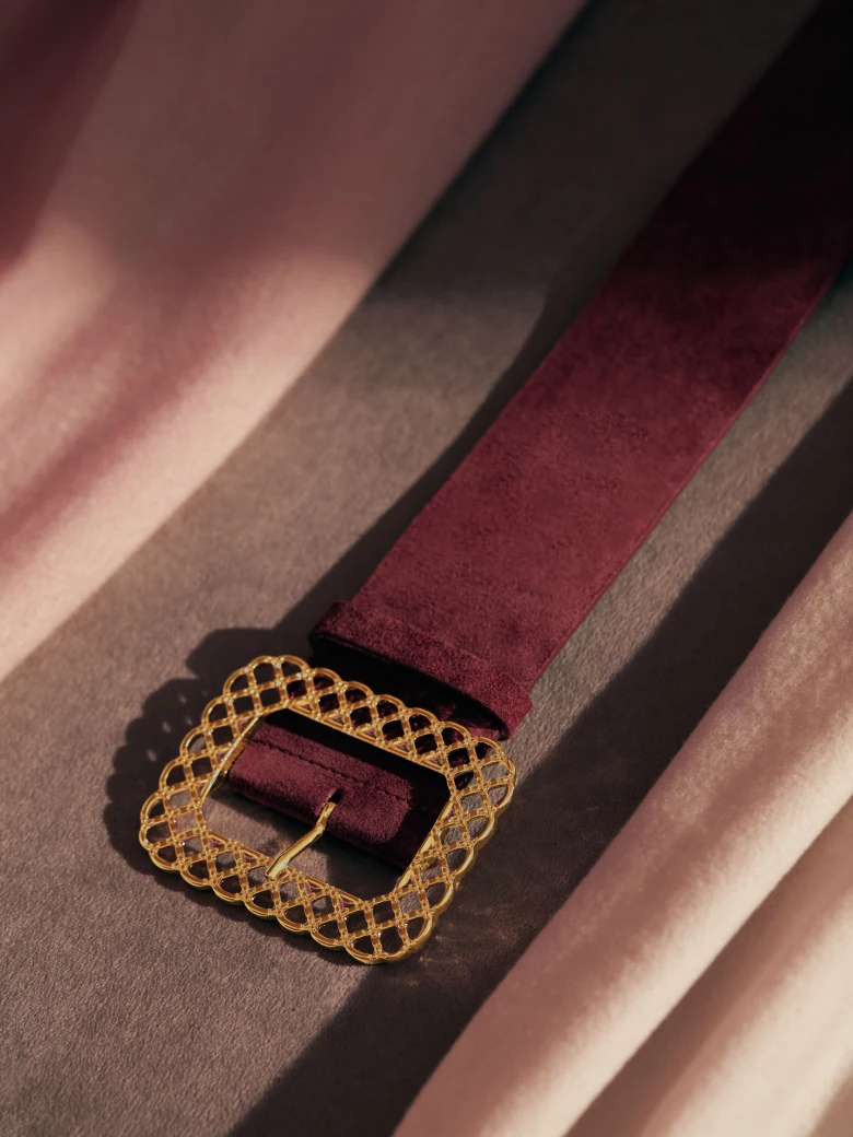 BURGUNDY BELT WITH GOLD BUCKLE
