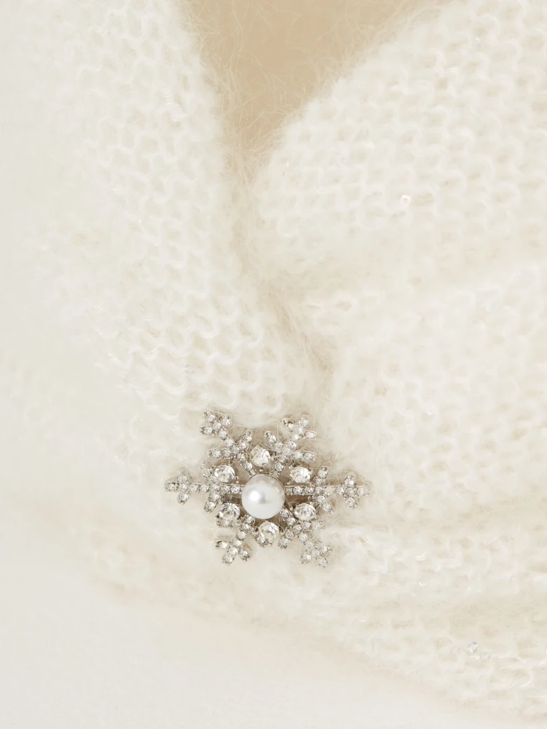 Fluffy cream-colored headband