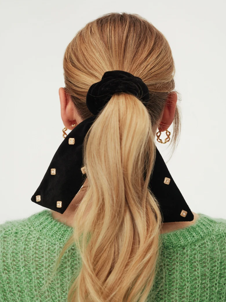 Black scrunchie with jewelry elements