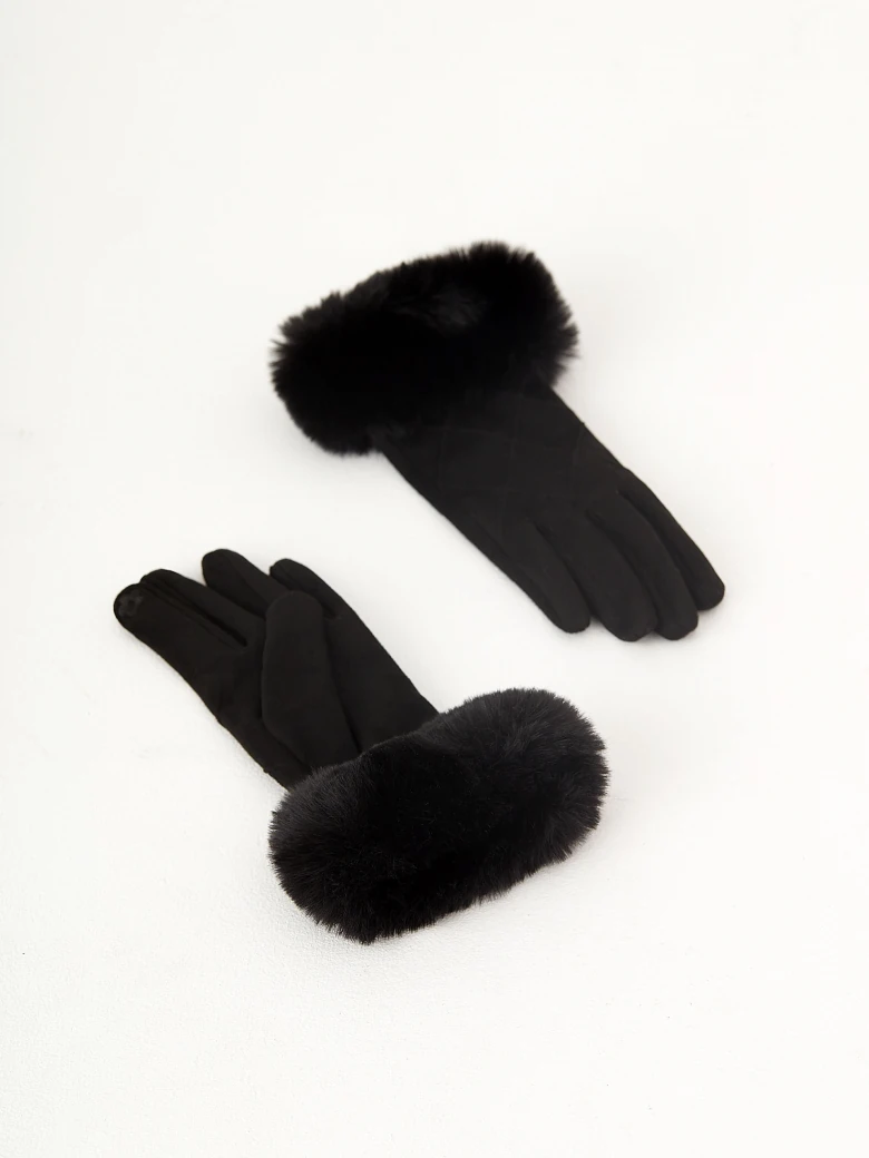 Black knitted gloves