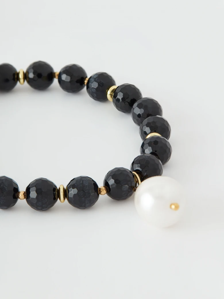 Bracelet with onyx, hematite and pearl Majorca