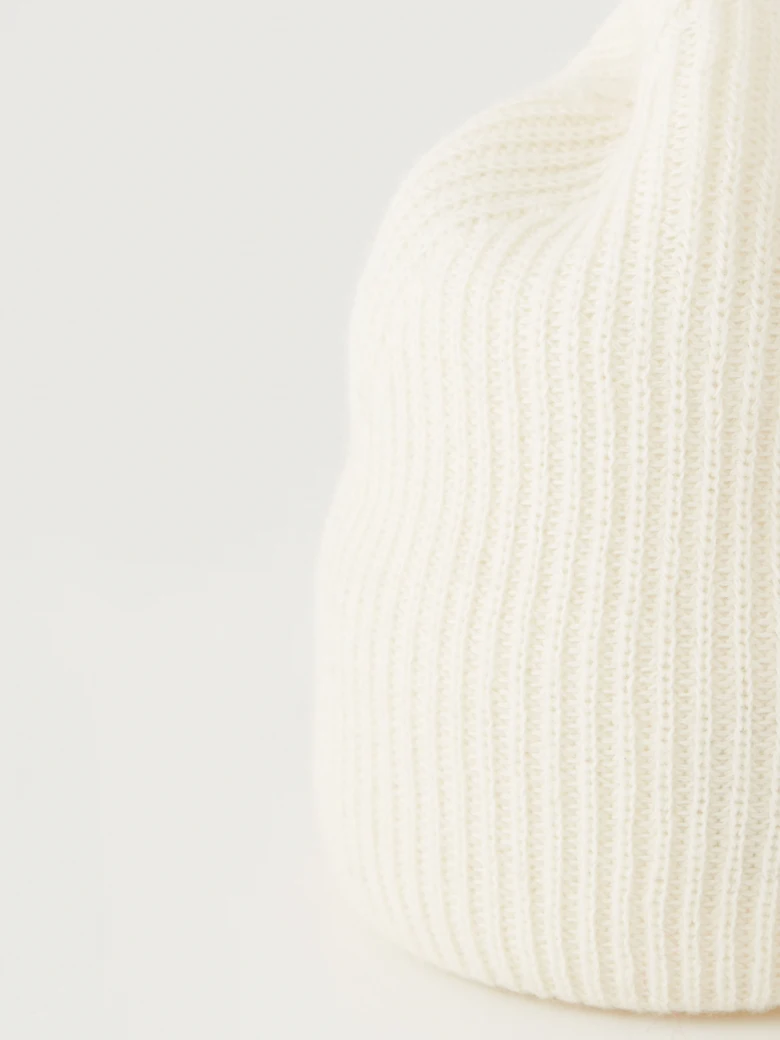 Cream simple beanie hat