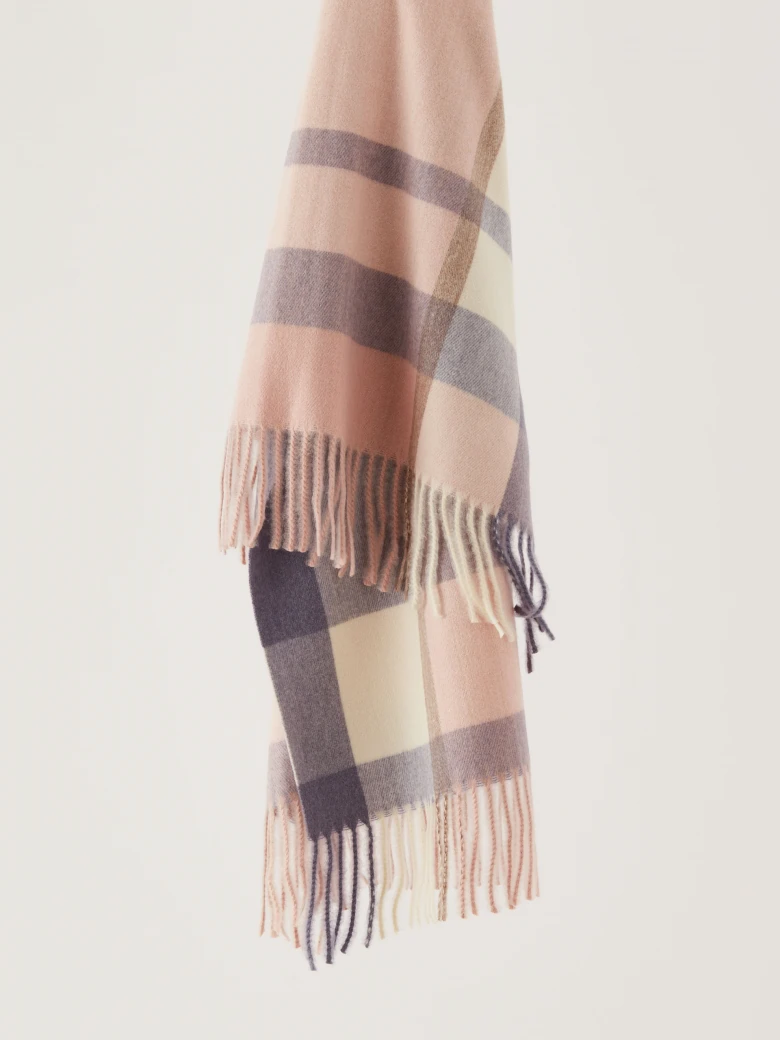 Pastel checkered shawl with tassels