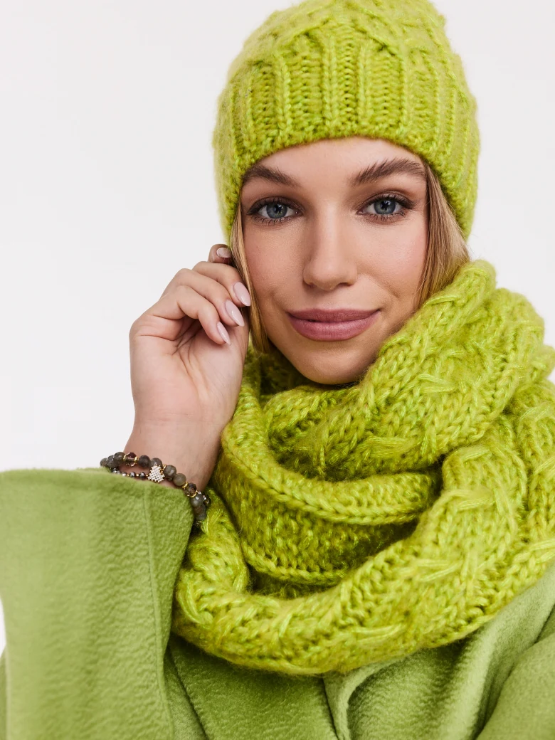 Lime chimney type shawl