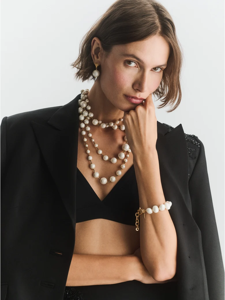 Gold-plated bracelet with pearls