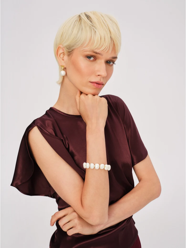 Gold-plated bracelet with pearls