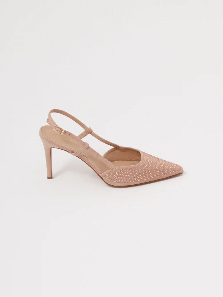 Leather pumps with crystals