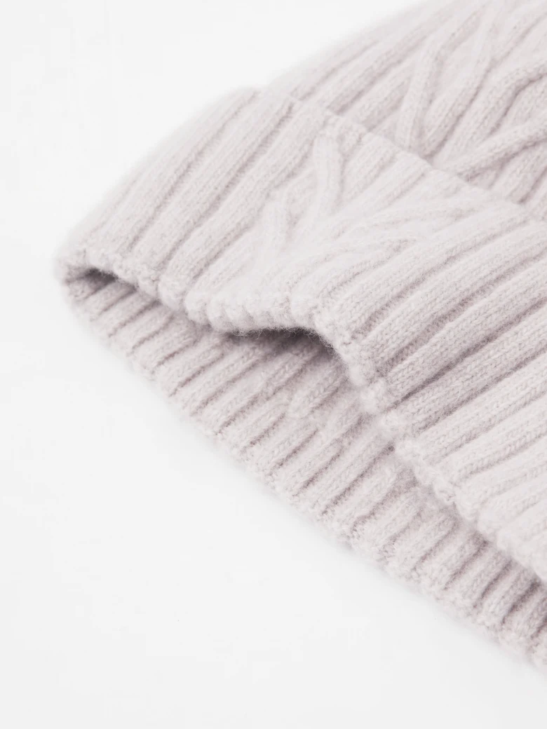 Beige wool hat with cashmere