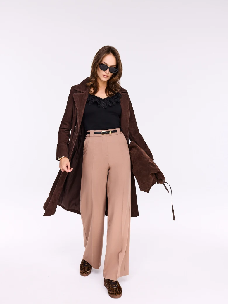 Black cat-eye sunglasses