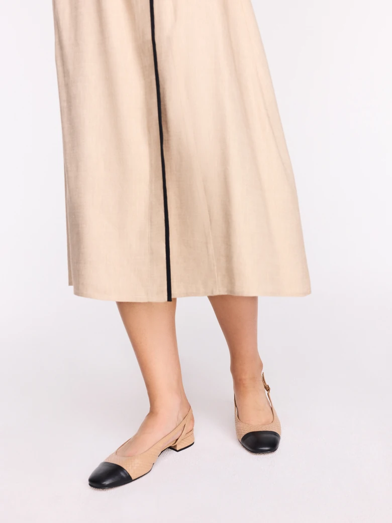 Flat leather slingback pumps