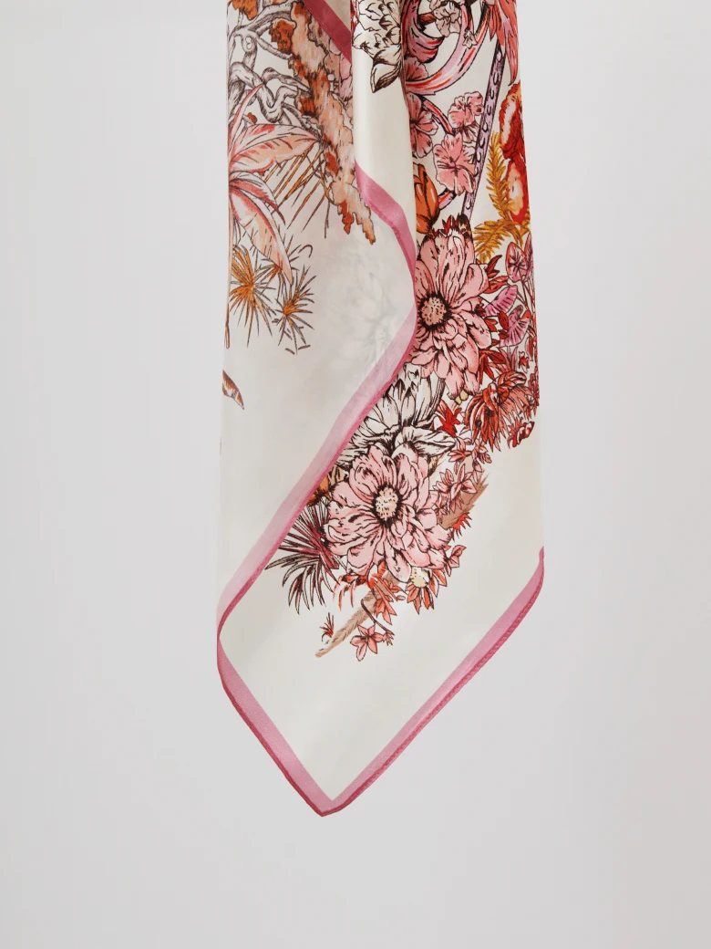 Elegant silk scarf with a floral motif