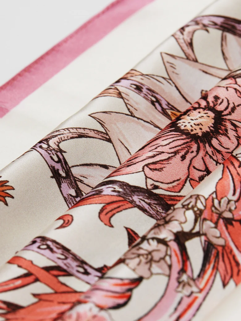 Elegant silk scarf with a floral motif