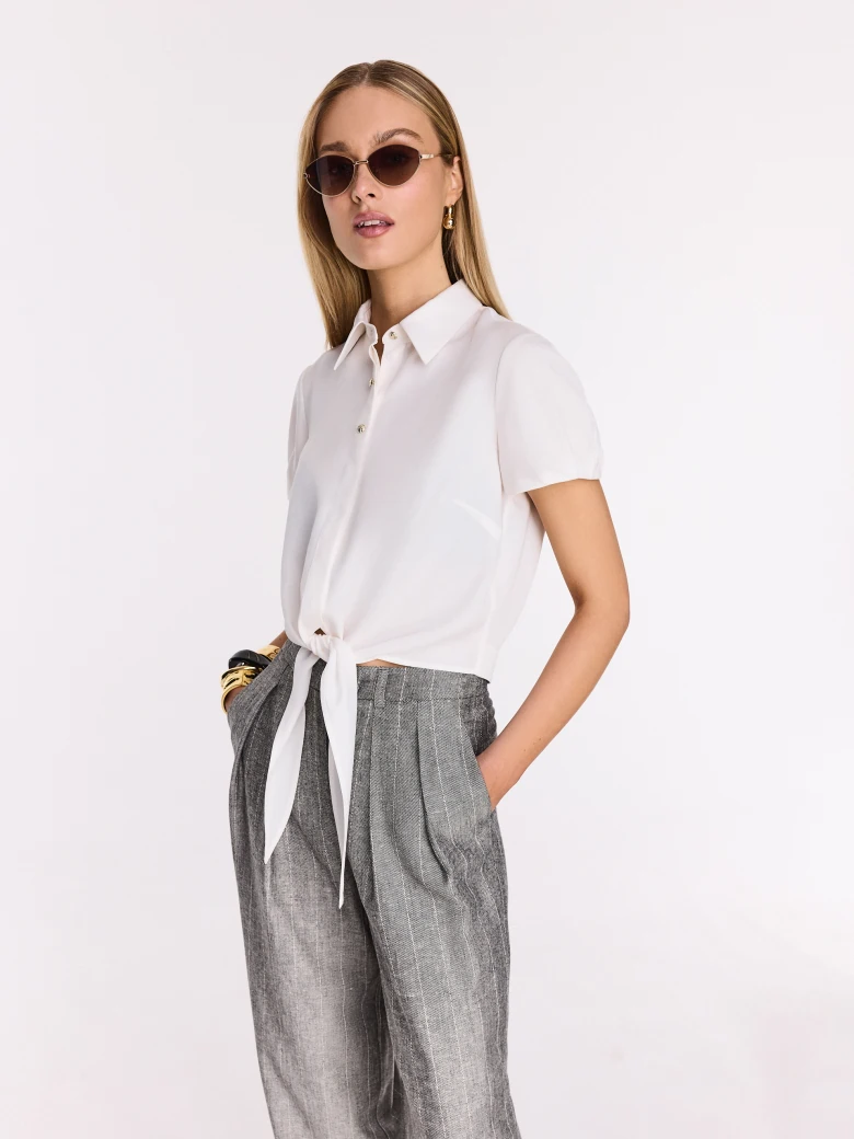 Elegancka biała bluzka