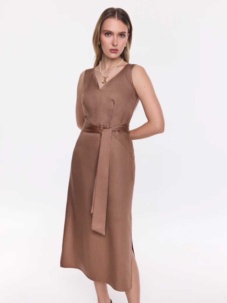 Brown midi dress made of lyocell and linen