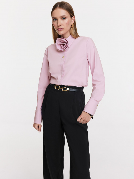 Elegant shirt with rose