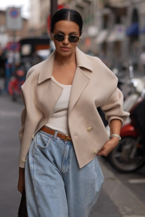 Short wool jacket in beige color