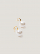 Elegant pearl earrings