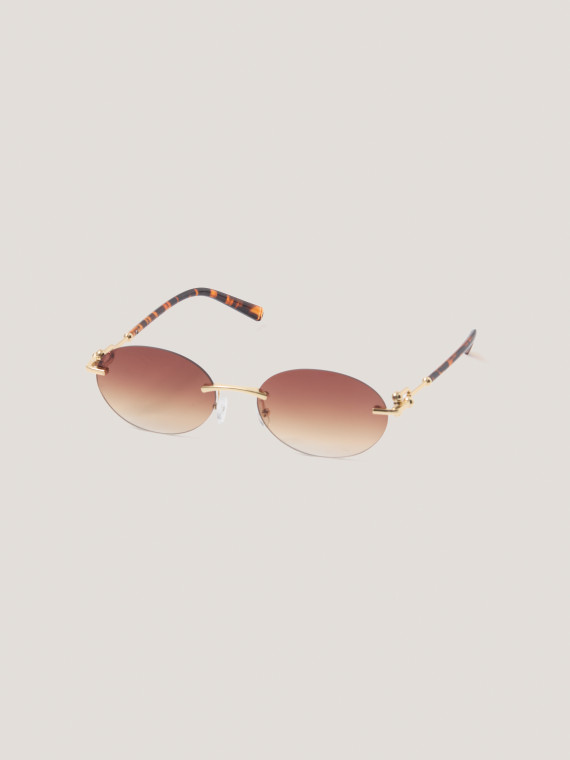 Oval sunglasses